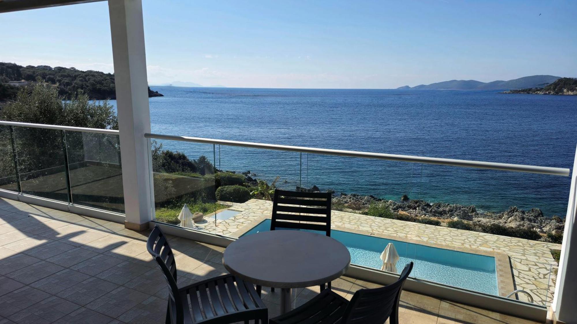 Amarandos Villa