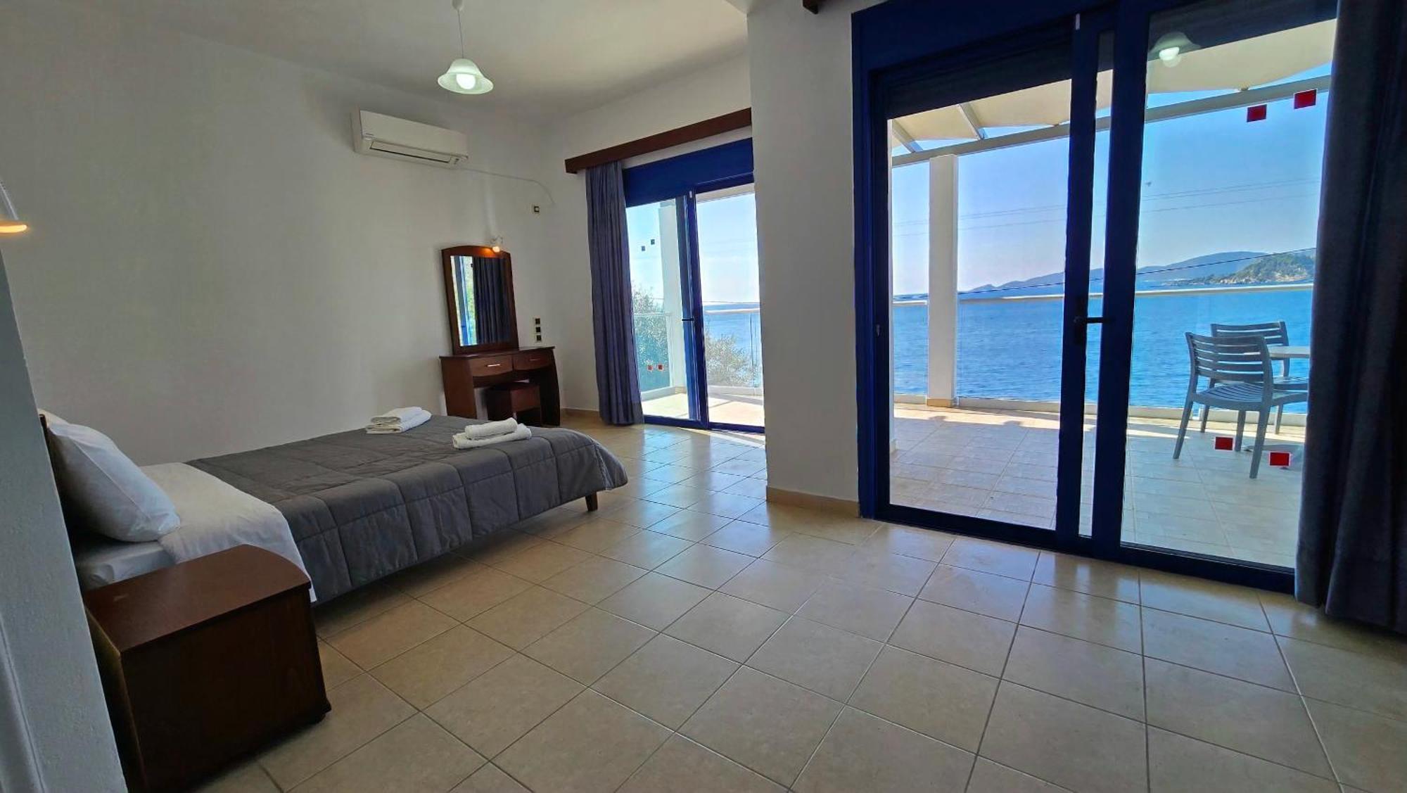 Villa Amarandos *